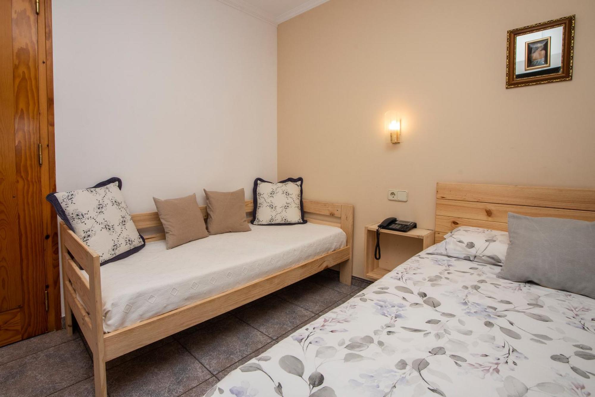 Hostal Montserrat Montseny Værelse billede