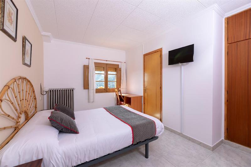 Hostal Montserrat Montseny Eksteriør billede